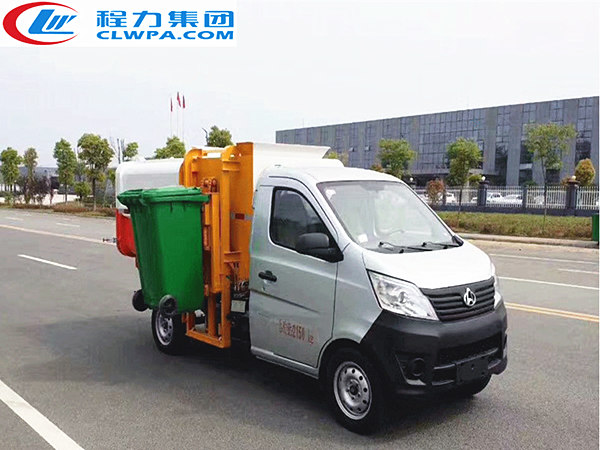 國(guó)五長(zhǎng)安掛桶垃圾車