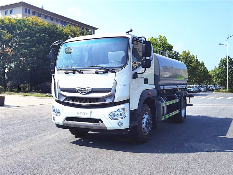 國六福田12噸灑水車強勢登場，抓住國六專汽時機!