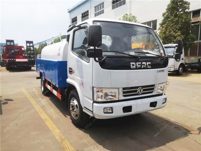 東風(fēng)多利卡5噸高壓清洗車