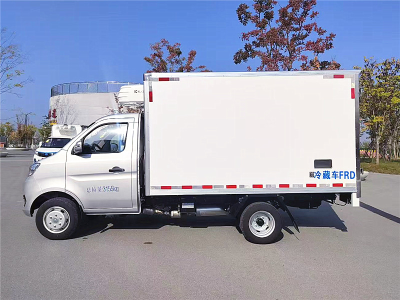 長安跨越X1后雙輪冷藏車 長安跨越X1后雙輪冷藏車